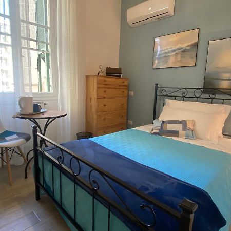 Iola Rooms - Q9416 カリアリ エクステリア 写真